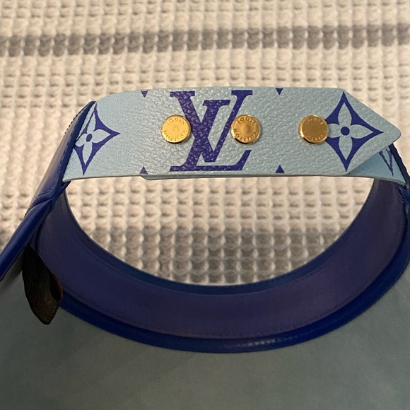 Louis Vuitton Blue Calfskin Raffia Monogram Strawgram Visor - Picture 6 of 6